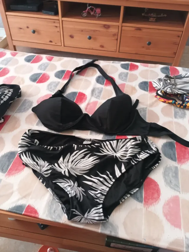 Bikini negro y blanco nuevo