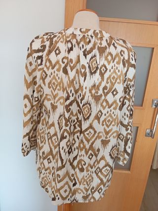 Blusa Zara Estampada Talla L