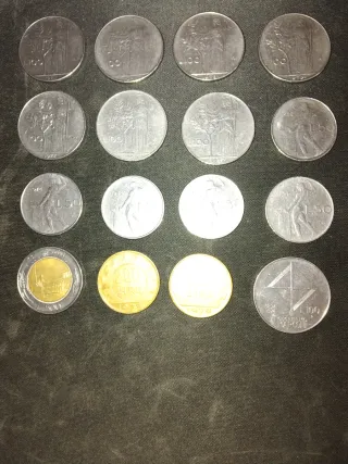 Monedas Italianas Varias