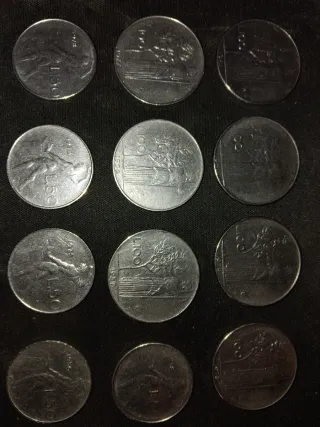 Monedas Italianas Varias