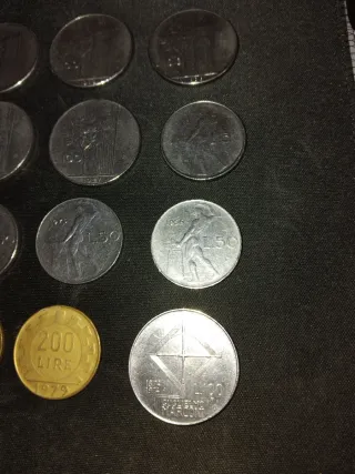 Monedas Italianas Varias