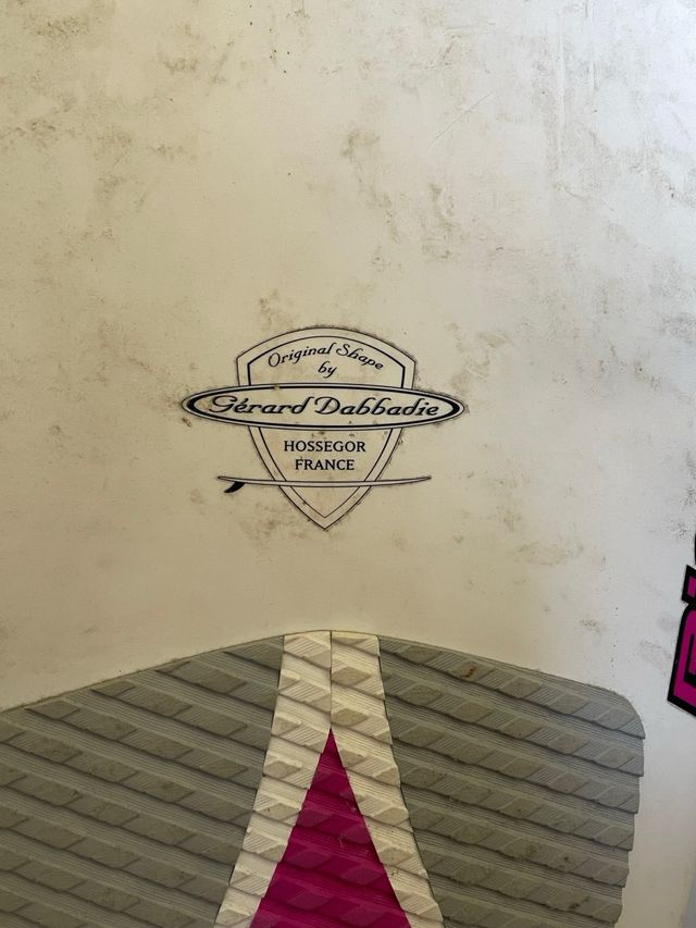 Tabla de surf blanca