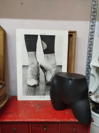 Maniquí Mujer pintado en Negro