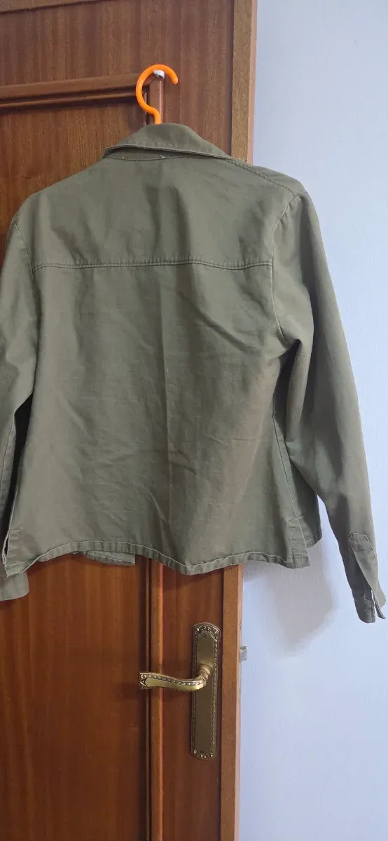 Sobrecamisa verde militar