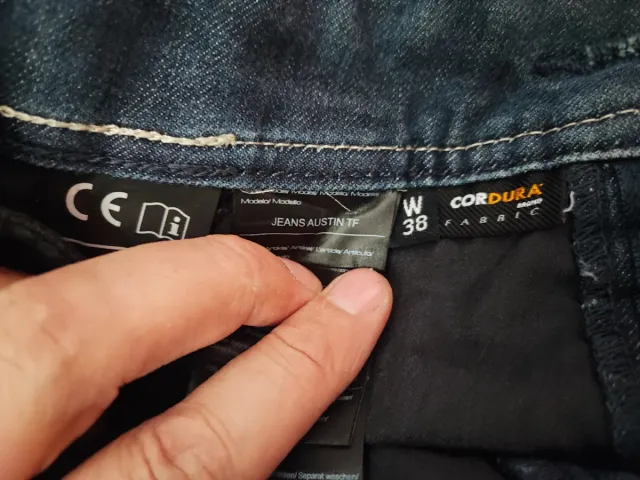 Tejanos de moto REV'IT!