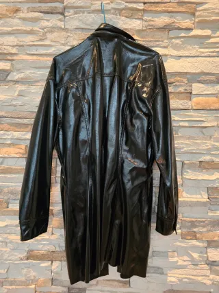 Abito giacca nero lucido