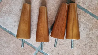 4 piedini in legno per mobili
