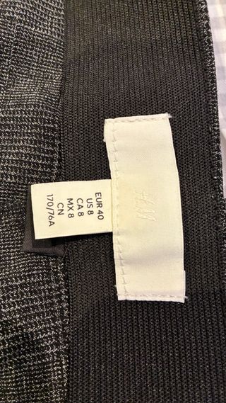 Pantalón H&M gris y negro