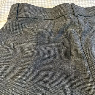 Pantalón H&M gris y negro