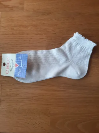 Calcetines niña comunión Orion beige talla 31 -34