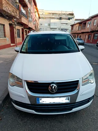 Volkswagen Touran 2010