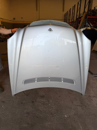 Capó Mercedes Benz Clase E W211