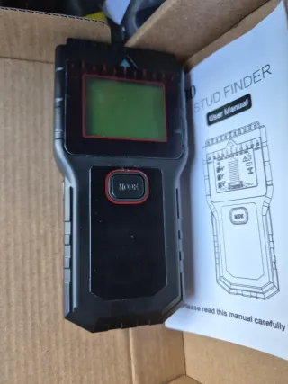 Detector cables y tuberías LTPAG 5 en 1