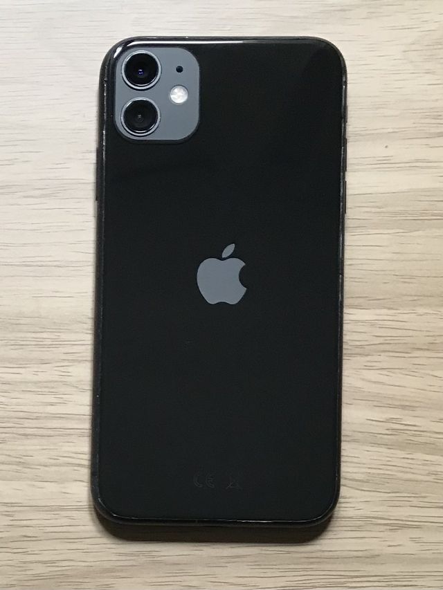 iPhone 11 Nero 128G PERFETTO STATO batteria NUOVA
