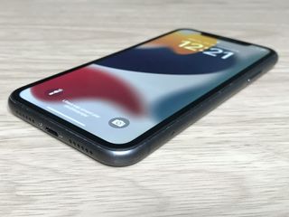 iPhone 11 Nero 128G PERFETTO STATO batteria NUOVA