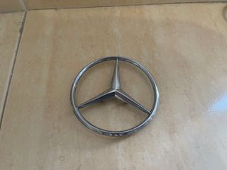 Estrellas Mercedes Fijas/Logo