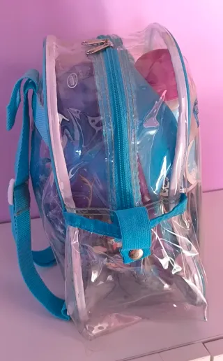 Mochila Frozen con protecciones para patinar, bici