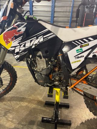 KTM exc-f 250 4t Matriculada.