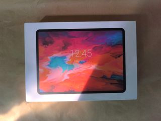 Tablet Android con accesorios – Nueva