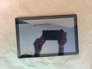 Tablet Android con accesorios – Nueva