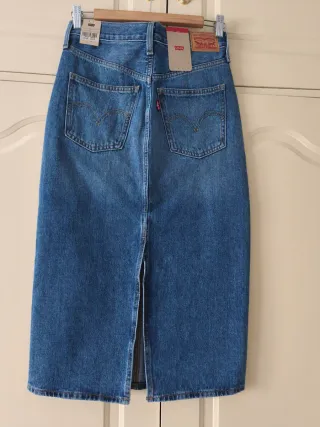 Falda midi vaquera Levi's