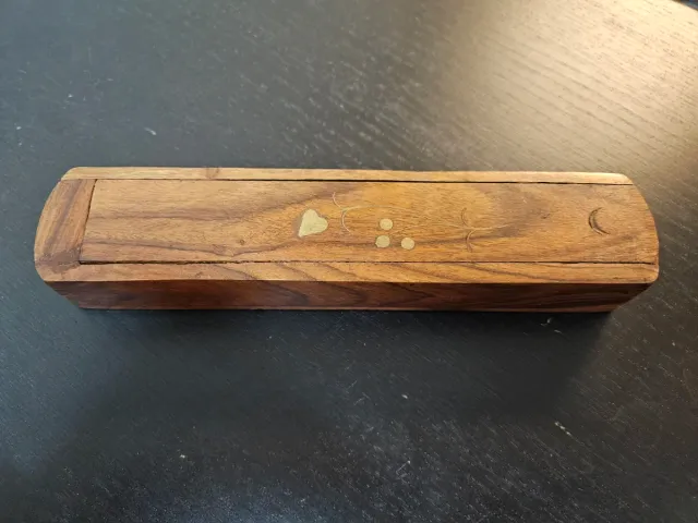Estuche madera pequeño decorado
