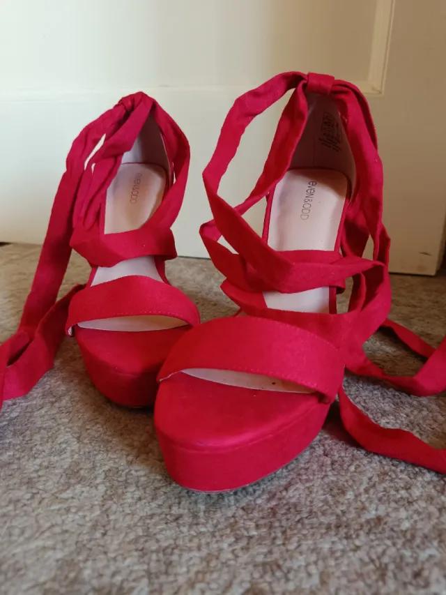 Sandali con tacco Even&Odd rossi