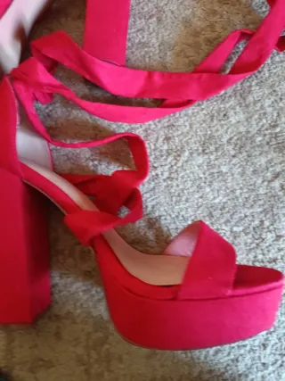 Sandali con tacco Even&Odd rossi