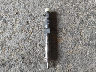 Inyector 8200207935 Renault Kangoo Express (