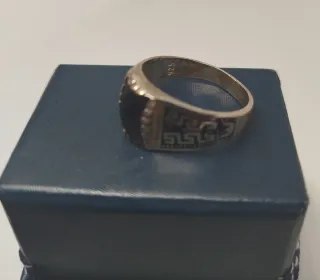 Anello uomo argento con pietra nera
