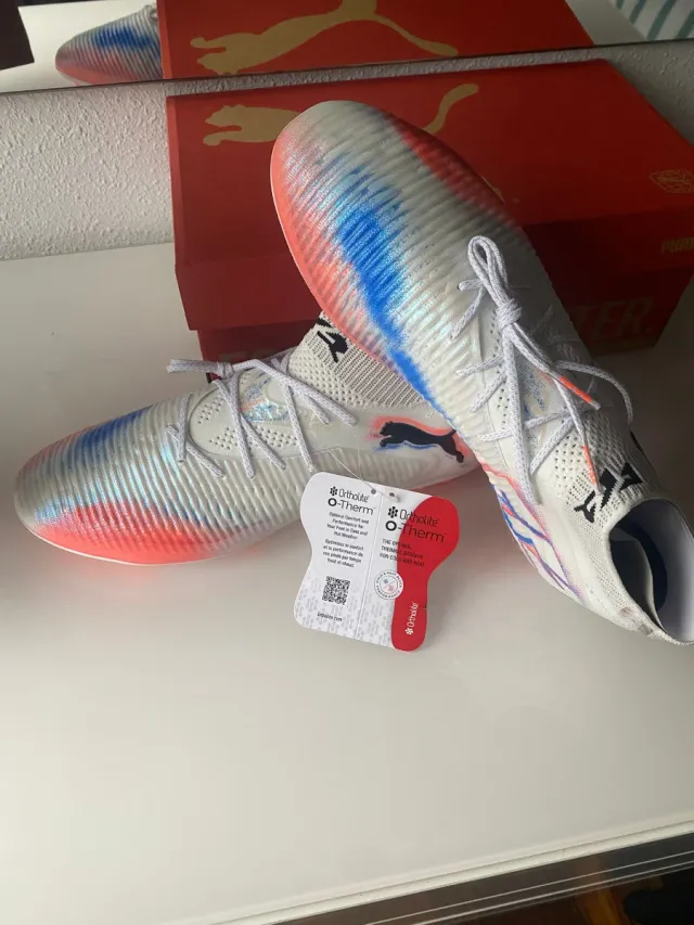 Botas Fútbol Puma Future 8 Ultimate MG