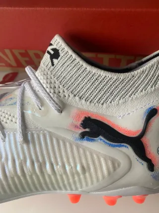 Botas Fútbol Puma Future 8 Ultimate MG