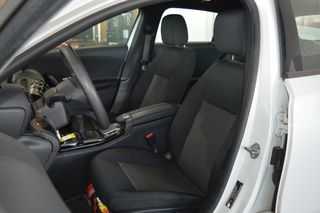 MERCEDES-BENZ CLASS A (W177) A 160 Advantage