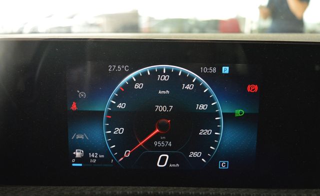 MERCEDES-BENZ CLASS A (W177) A 160 Advantage