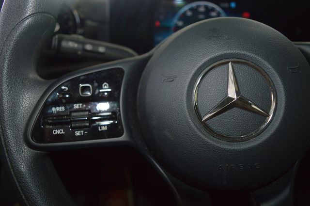 MERCEDES-BENZ CLASS A (W177) A 160 Advantage