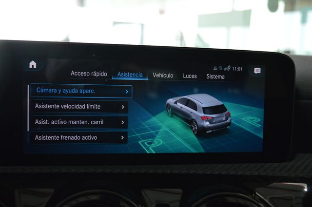 MERCEDES-BENZ CLASS A (W177) A 160 Advantage