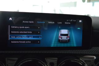 MERCEDES-BENZ CLASS A (W177) A 160 Advantage