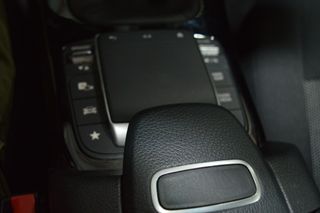 MERCEDES-BENZ CLASS A (W177) A 160 Advantage