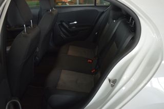 MERCEDES-BENZ CLASS A (W177) A 160 Advantage