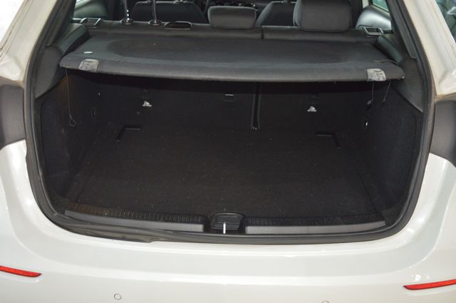 MERCEDES-BENZ CLASS A (W177) A 160 Advantage