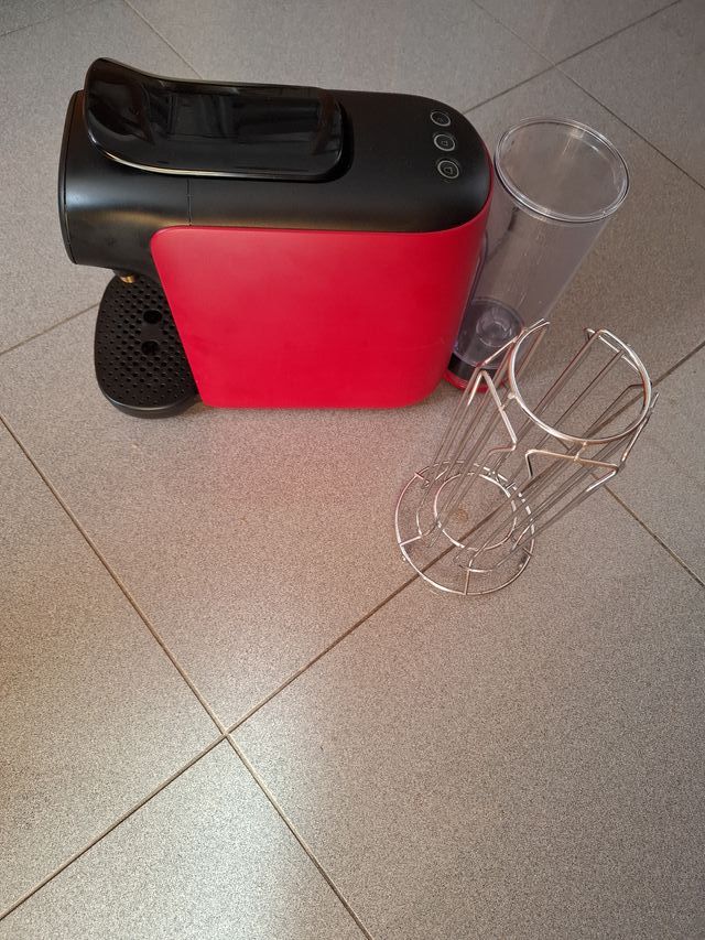 Cafetera Philips Expresso + Porta Cápsulas