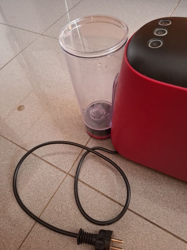 Cafetera Philips Expresso + Porta Cápsulas