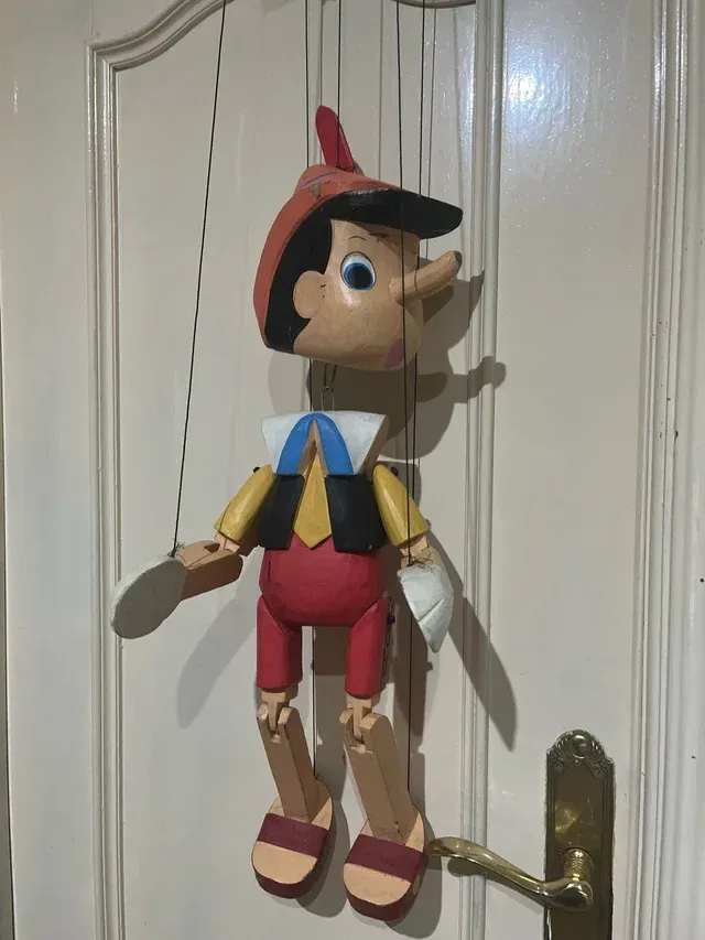 Marioneta de madera Pinocho