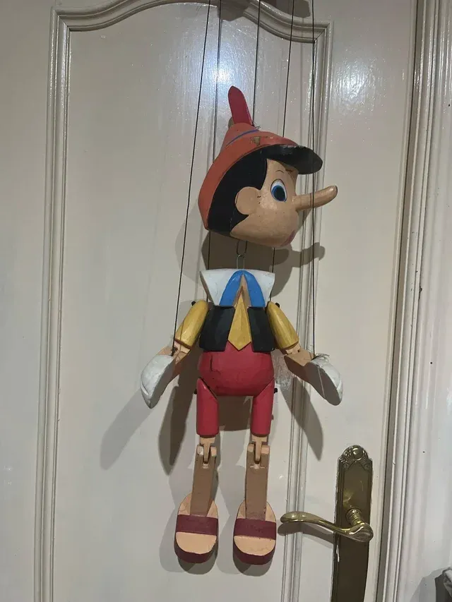 Marioneta de madera Pinocho