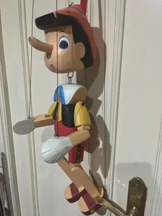Marioneta de madera Pinocho