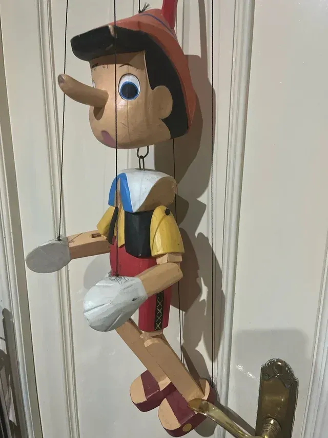 Marioneta de madera Pinocho