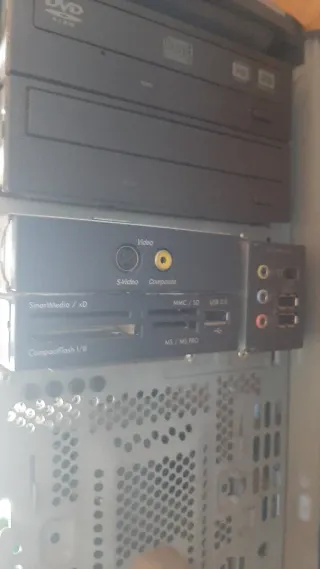 Torre HP Pavilion Intel Pentium 4