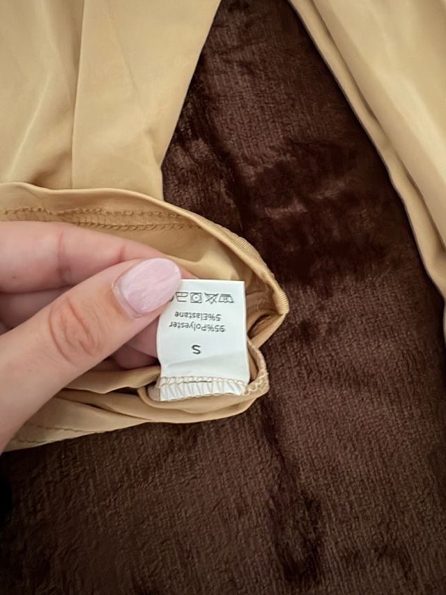 Camiseta manga larga licra beige