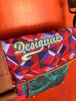 Bolso Desigual (LLEVA 3 PAGA 2) bandolera