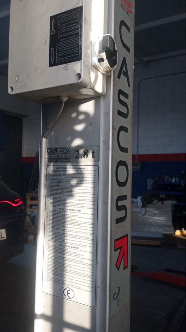 Elevador de taller de dos columnas CASCOS